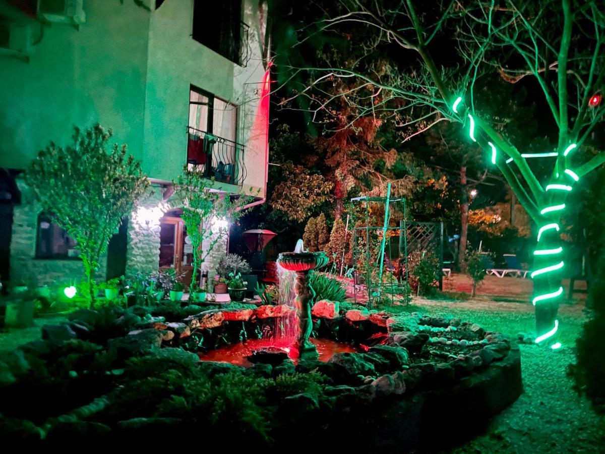 Bed and Breakfast Vamabel House Vama Veche Exterior foto