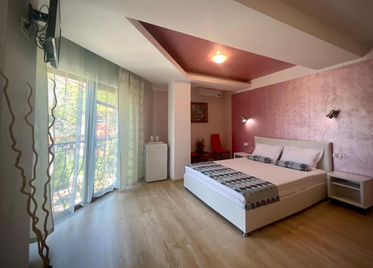 Bed and Breakfast Vamabel House Vama Veche Exterior foto