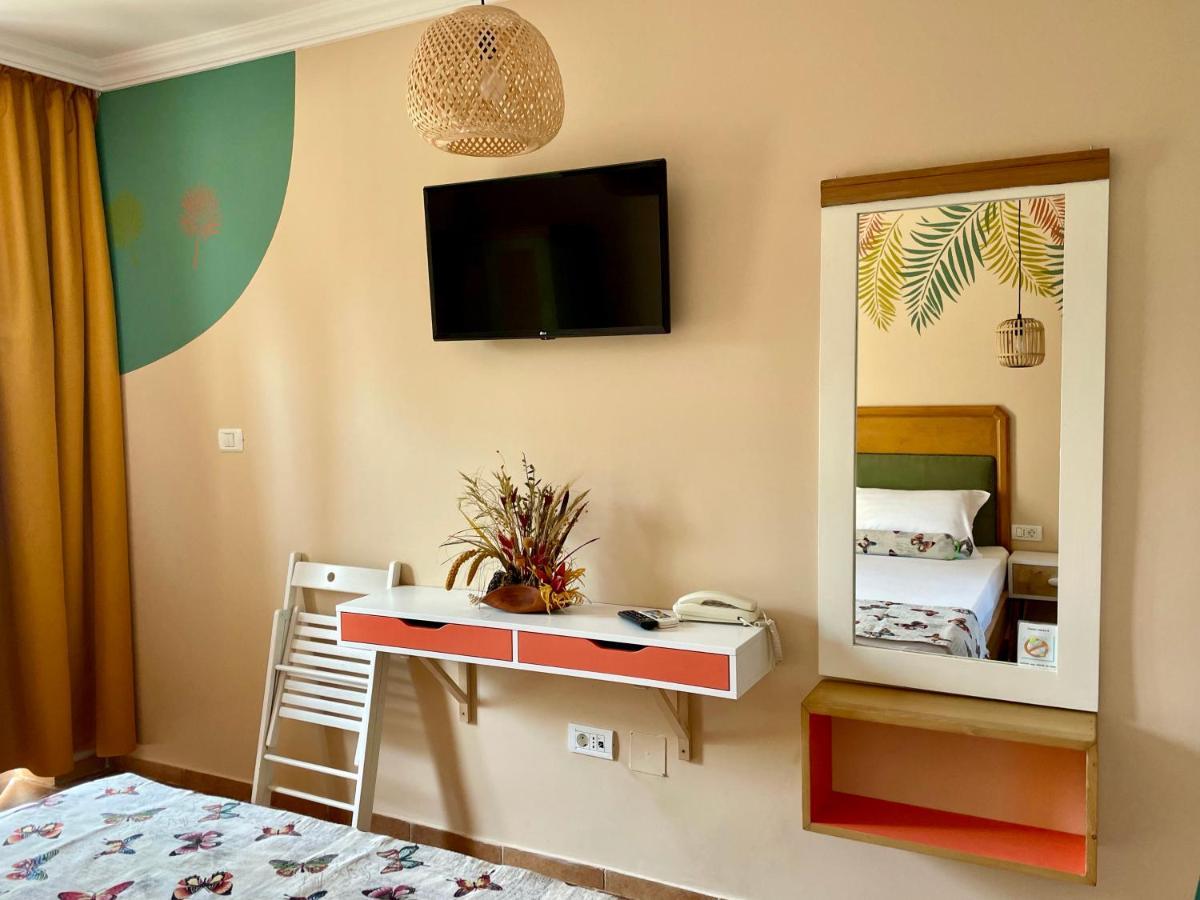 Bed and Breakfast Vamabel House Vama Veche Exterior foto