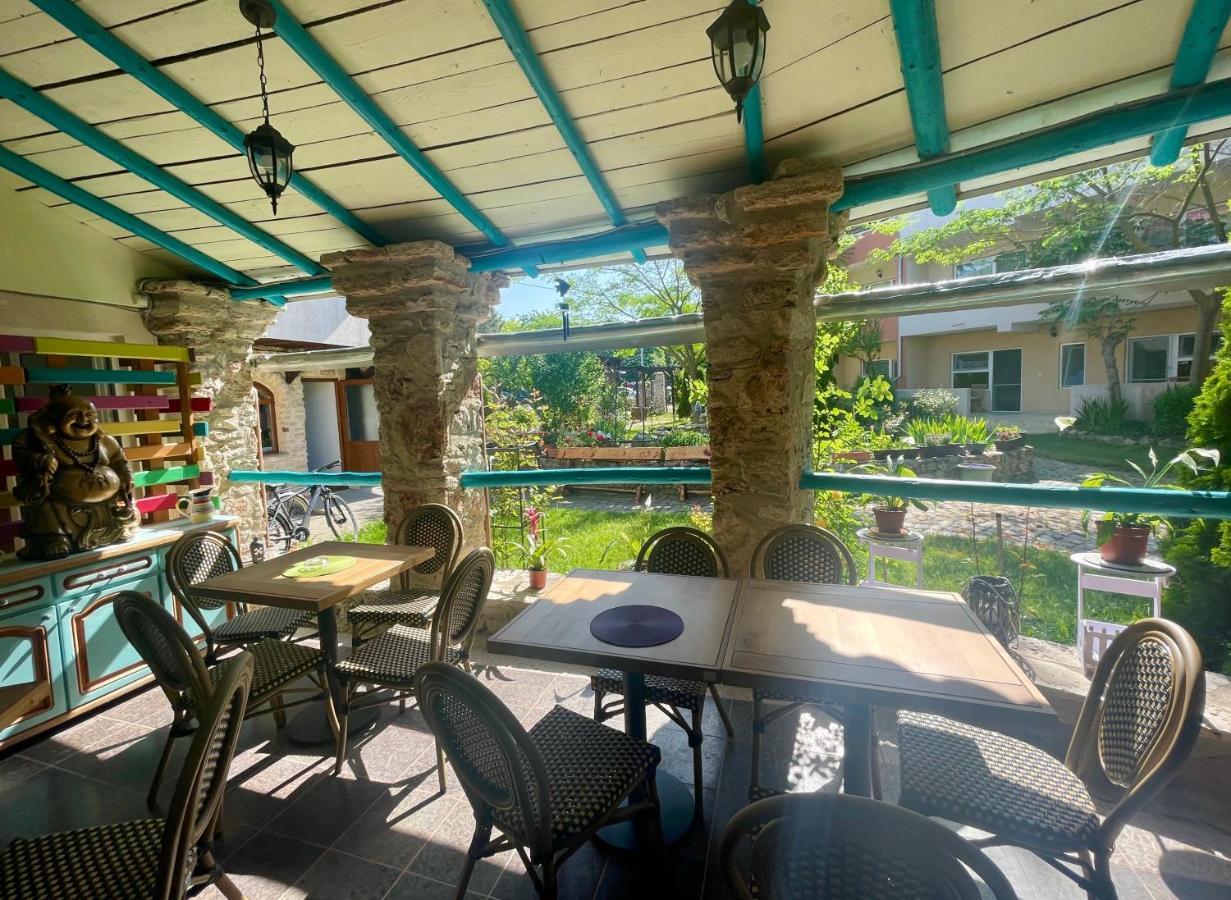 Bed and Breakfast Vamabel House Vama Veche Exterior foto