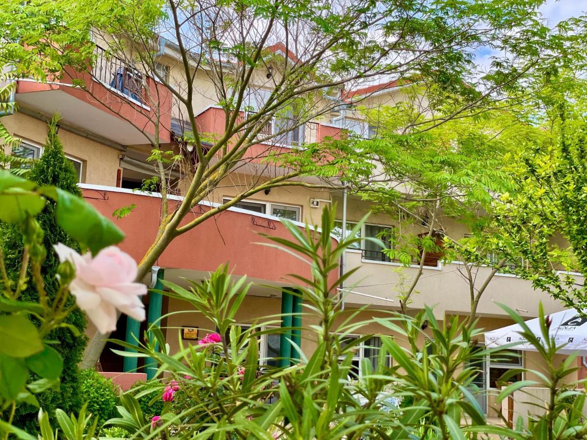 Bed and Breakfast Vamabel House Vama Veche Exterior foto